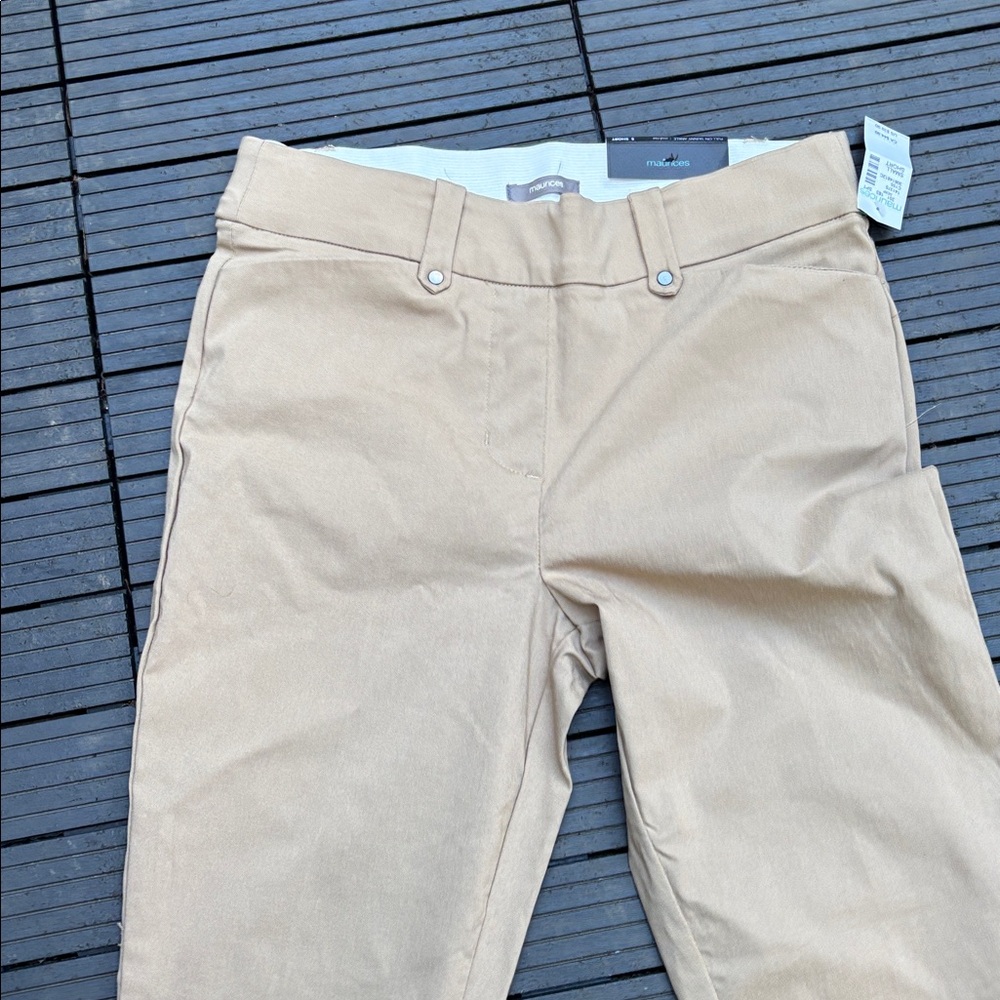 NWT Maurices pull on Khaki Chinos S - Picture 2 of 7
